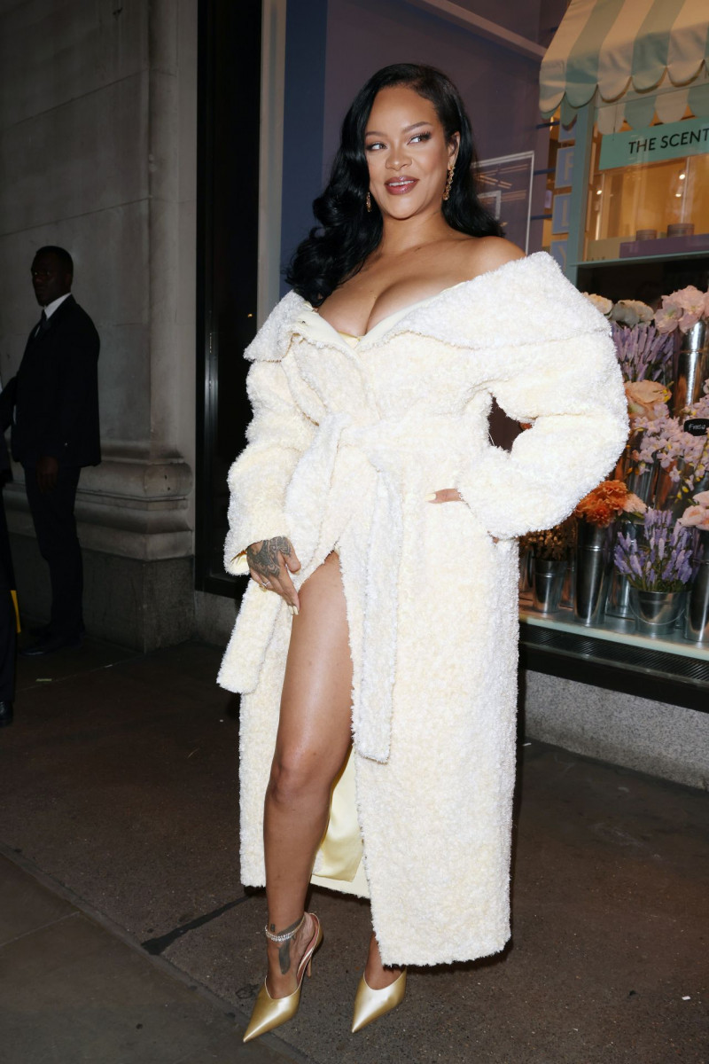 Rihanna: pic #1360395