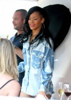 Rihanna photo #