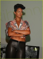 Rihanna photo #