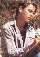 River Phoenix photo #