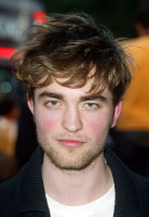 Robert Pattinson photo #