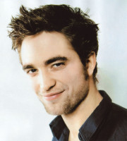 Robert Pattinson photo #