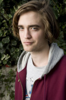 Robert Pattinson photo #
