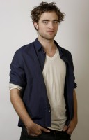 Robert Pattinson photo #