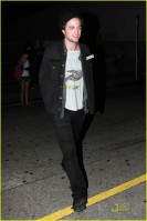 Robert Pattinson photo #