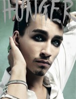 Robert Sheehan photo #