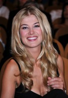 Rosamund Pike photo #