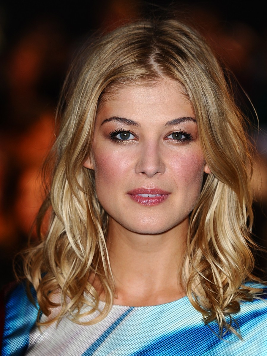 Rosamund Pike: pic #290476