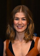 Rosamund Pike photo #