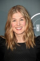 photo 9 in Rosamund Pike gallery [id932069] 2017-05-13