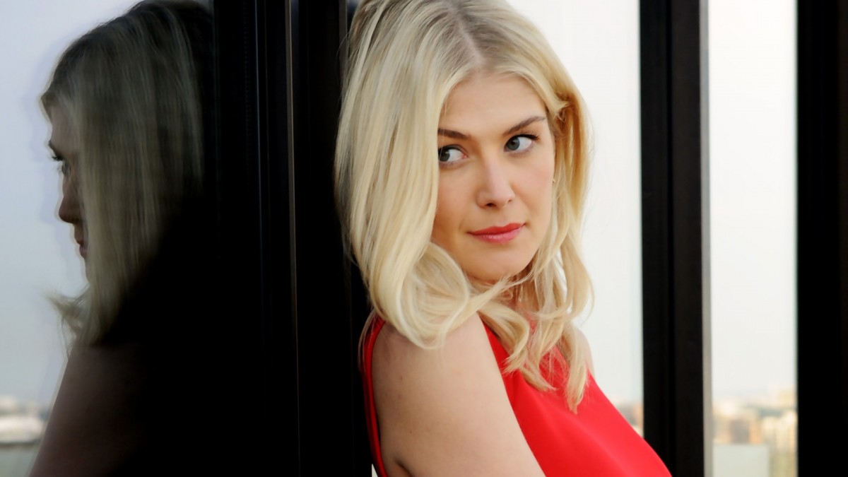 Rosamund Pike: pic #652540