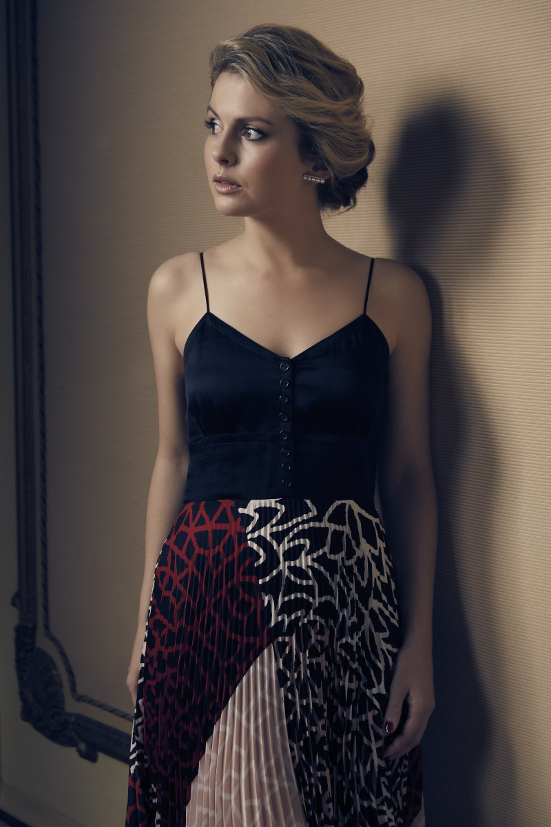 Rose McIver: pic #1294319