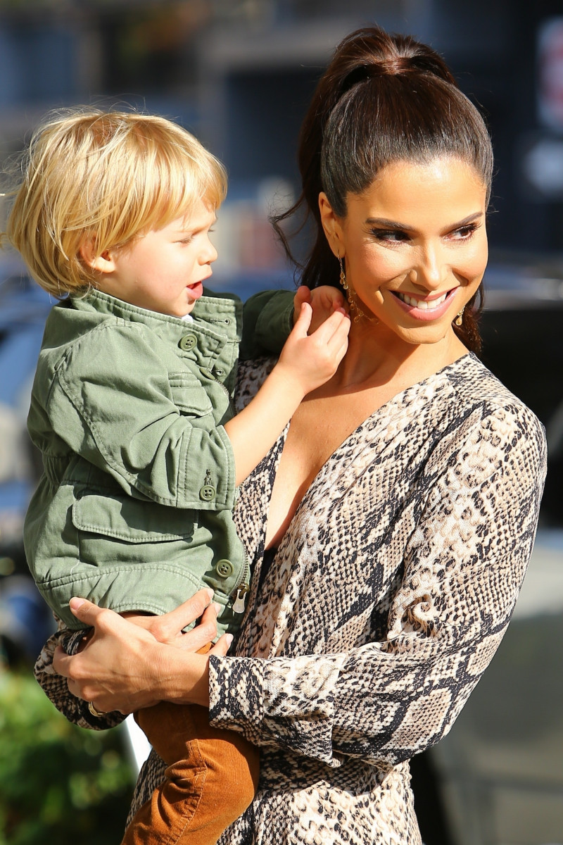 Roselyn Sanchez: pic #1221108