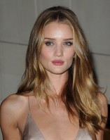 Rosie Huntington-Whitely photo #