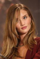 Rosie Huntington-Whitely photo #