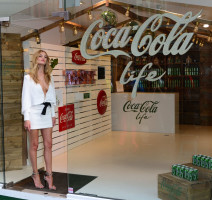 Rosie Huntington-Whitely photo #