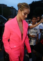 Rosie Huntington-Whitely photo #