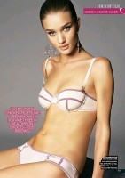 Rosie Huntington-Whitely photo #