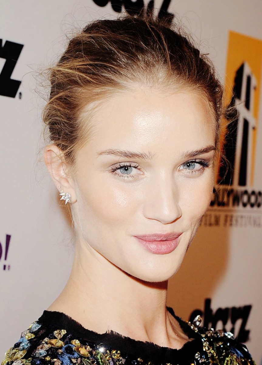 Rosie Huntington-Whitely photo 903 of 3693 pics, wallpaper - photo ...