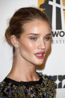 Rosie Huntington-Whitely photo #