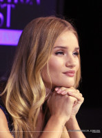 Rosie Huntington-Whitely photo #