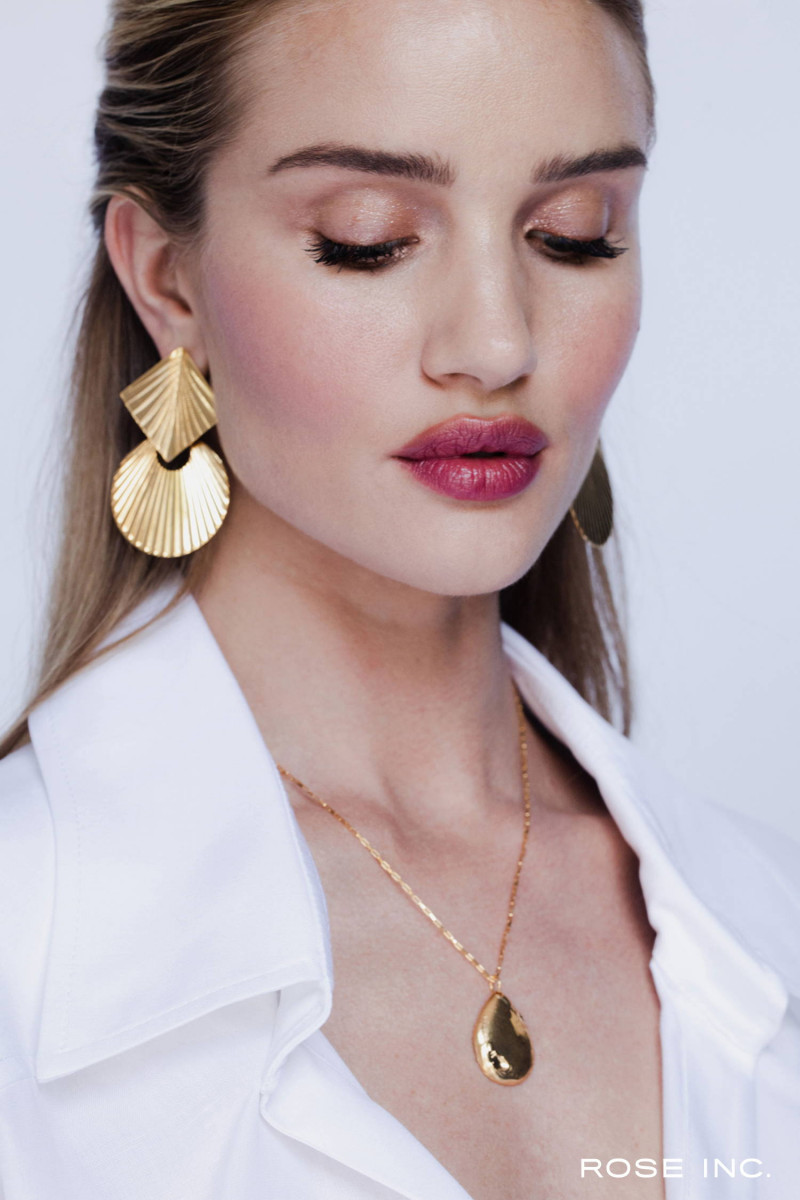 Rosie Huntington-Whitely: pic #1206571