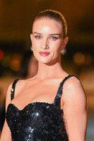 Rosie Huntington-Whitely photo #
