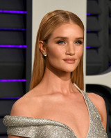 Rosie Huntington-Whitely photo #