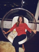 Rosie Huntington-Whitely photo #