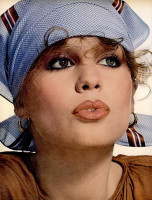 Rosie Vela photo #