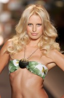 Karolina Kurkova photo #