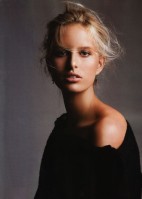 Karolina Kurkova photo #