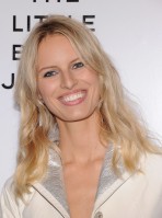 Karolina Kurkova photo #