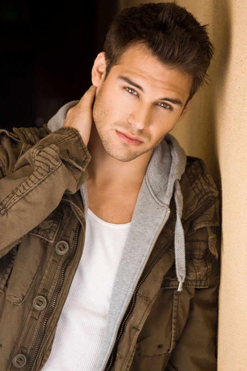 Ryan Guzman: pic #966021