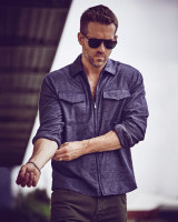 Ryan Reynolds photo #