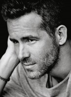 Ryan Reynolds photo #