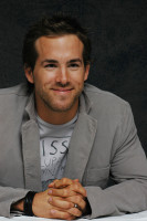 Ryan Reynolds photo #