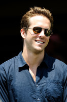 Ryan Reynolds photo #