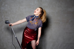 Sabrina Carpenter photo #