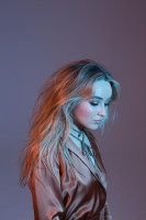 Sabrina Carpenter photo #