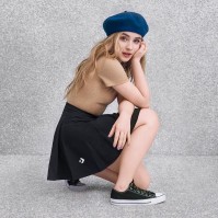 Sabrina Carpenter photo #