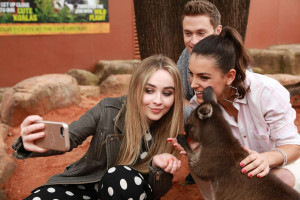 Sabrina Carpenter photo #