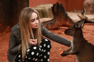 Sabrina Carpenter photo #