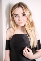 Sabrina Carpenter photo #