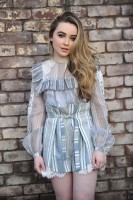 Sabrina Carpenter photo #