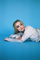 Sabrina Carpenter photo #