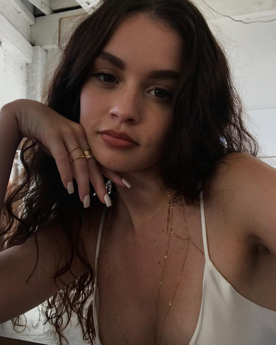 Sabrina Claudio: pic #1141564