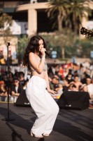 Sabrina Claudio photo #