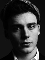 Sam Claflin photo #