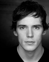 Sam Claflin photo #